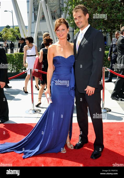 mary lynn rajskub husband.